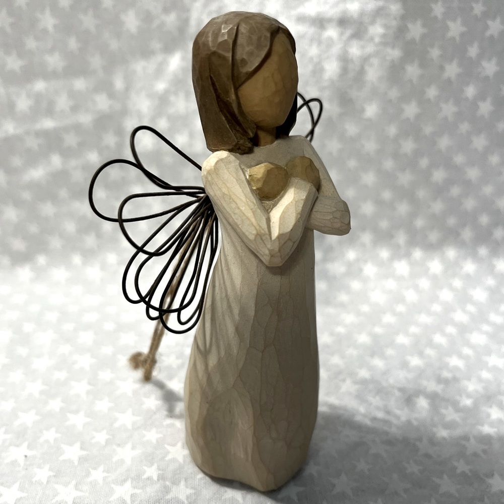 Willow tree angel, Angel of Love 2003